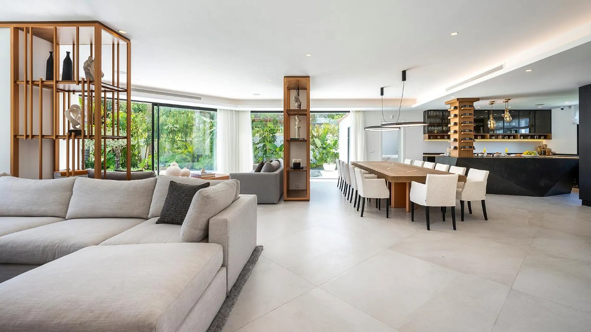 Villa Diamond Marbella 0*,